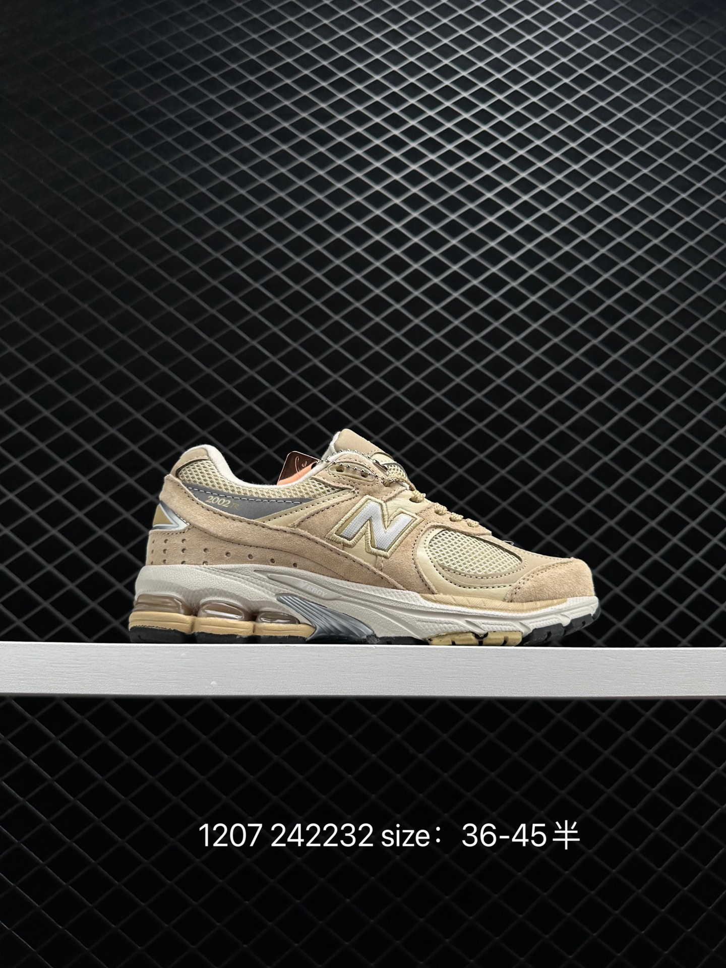 New Balance  ML2002RBA